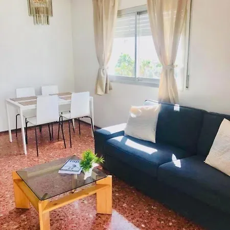 Cozy & Parking For Families-fenals يوريت دي مار